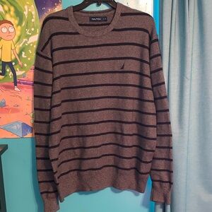 Nautica Men's Gray and Black Striped Crewneck Sweater